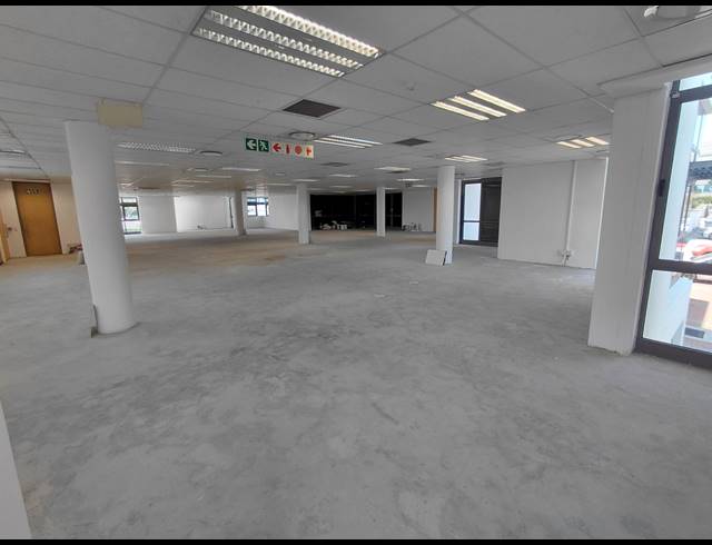 536M² OFFICE TO LET IN WATERFALL